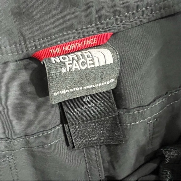 THE NORTH FACE Mens Gray Nylon Cargo Utility Shorts Size 40 - Picture 8 of 11